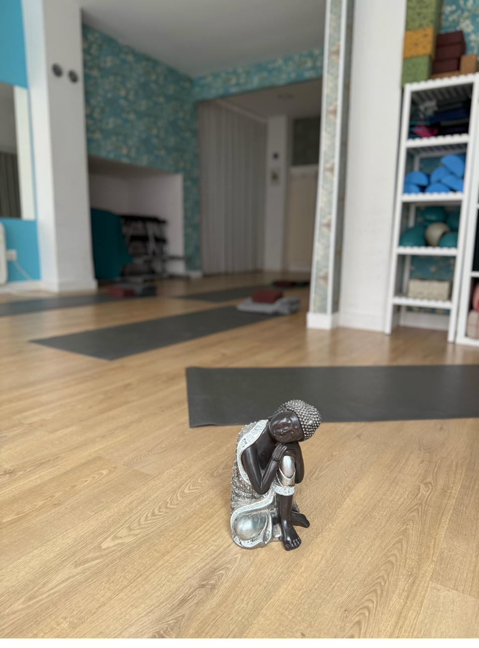 Clase de Yoga en Estudio Pilates Barakaldo
